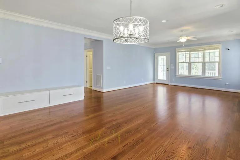 https://countrywidebuildingva.com/wp-content/uploads/2024/04/flooring-hard.webp